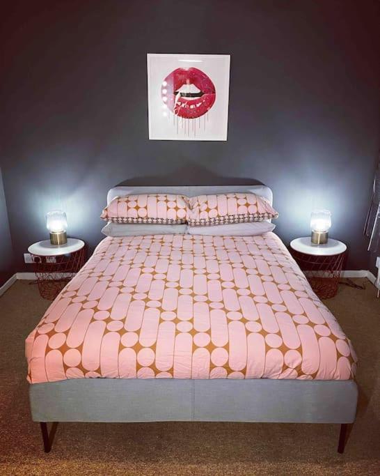 Chester/Handbridge Sleeps 9 + Netflix Hough Green Exteriér fotografie