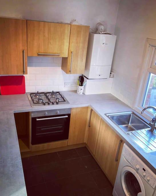 Chester/Handbridge Sleeps 9 + Netflix Hough Green Exteriér fotografie